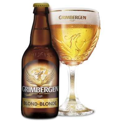 Uitgeschonken blonde Grimbergen in bijhorend kelkglas