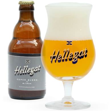 Uitgeschonken Hellegat Super Blond in een bijhorend glas