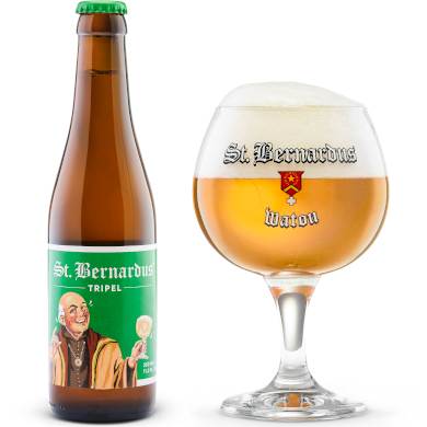 Uitgeschonken St. Bernardus Tripel in bijhorend glas