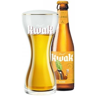 Uitgeschonken Kwak Blonde in bijhorend glas