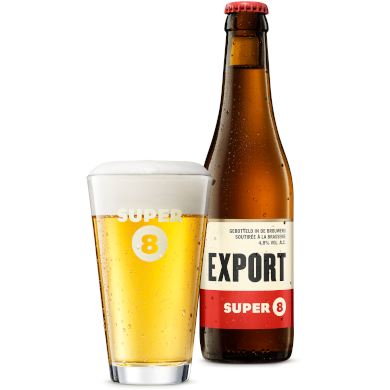 Super 8 Export gepresenteerd in bijhorend glas