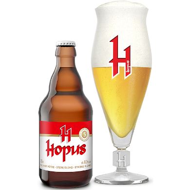 Uitgeschonken Hopus in groot Hopusglas