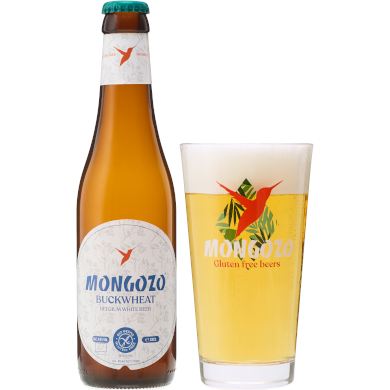 Uitgeschonken Mongozo Bickwheat witbier in bijhorend glas