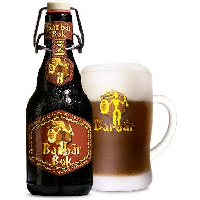 Barbãr Bok uitgeschonken in Barbãrglas met beugelfles ernaast