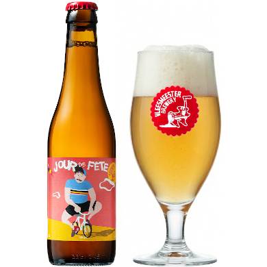 Jour De Fête uitgeschonken in bijhorend glas