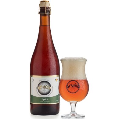 Orvélo Sprint naast gevuld glas