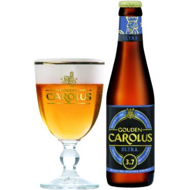 Uitgeschonken Gouden Carolus UL.T.R.A. in bijhorend glas